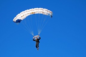 开云体育下载-从诺坎普到圣西罗，内马尔用一粒进球完成对足球世界的终极宣言