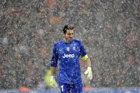 开云体育下载-贝恩末节神兵天降，新疆加时鏖战力克骑士