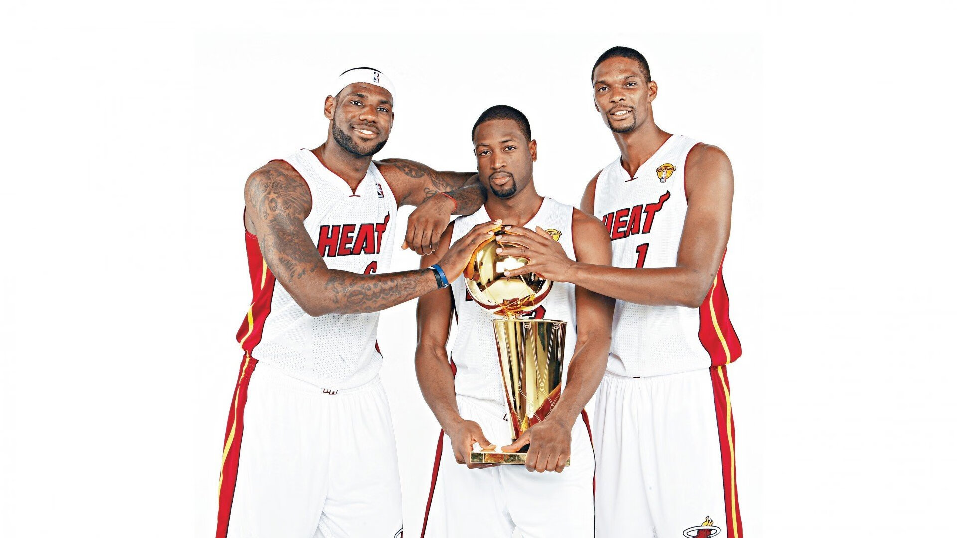 瑞典斩落阿根廷,福登在欧冠半决赛接管比赛,足球世界正在告别巨星决定论