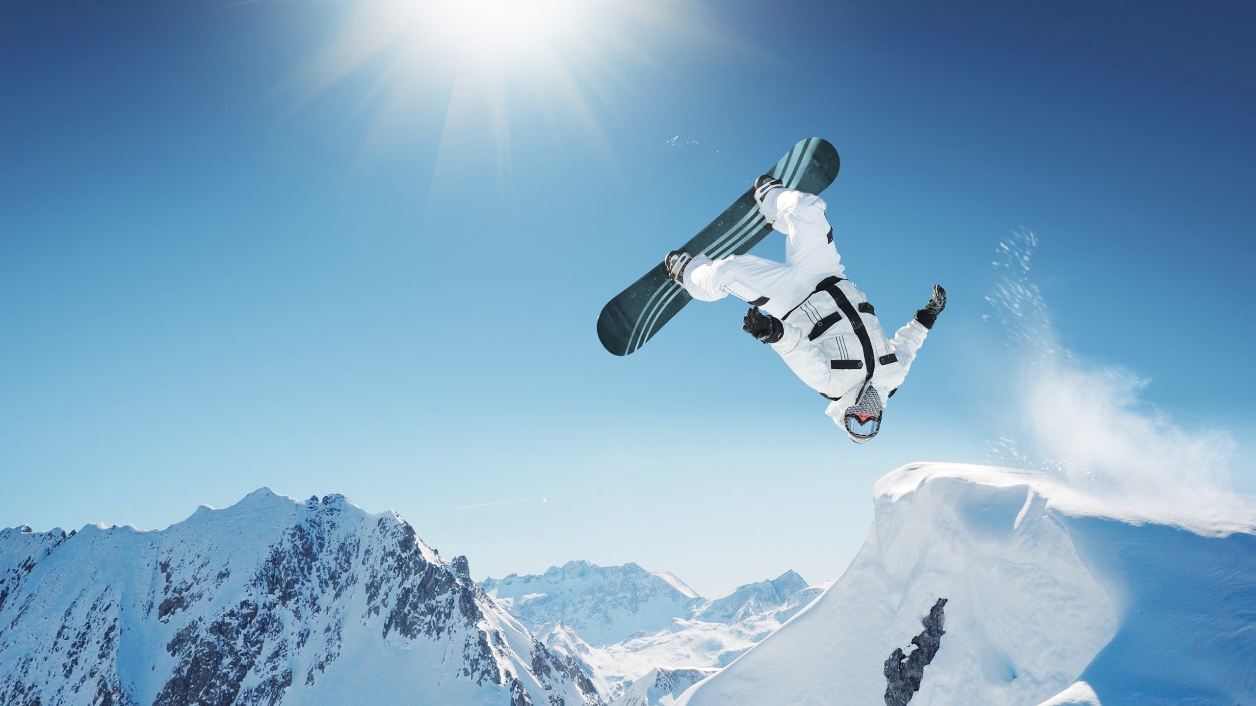 德甲争冠战焦点战，拜仁逆转巴拉圭，南美旋风与德国铁壁的世纪碰撞